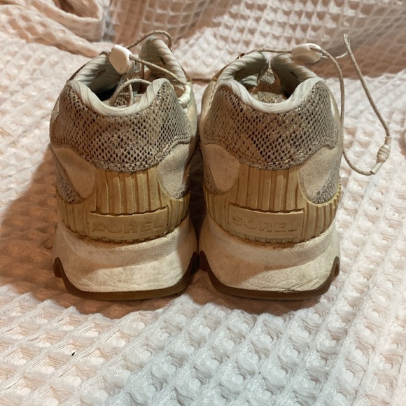 Sorel Kinetic Speed Sneaker Size 8.5 In Natural Sea Salt - Picture 6 of 15